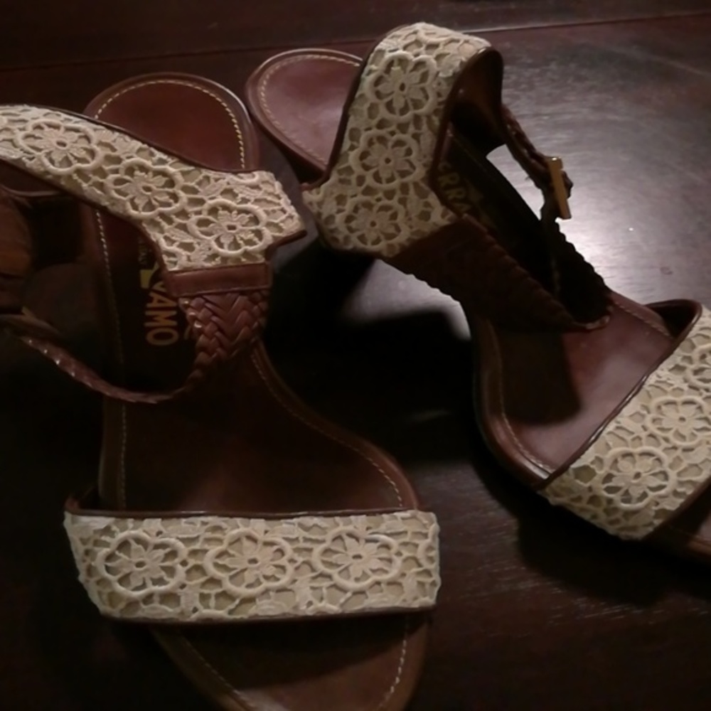 Ferragamo Sandles